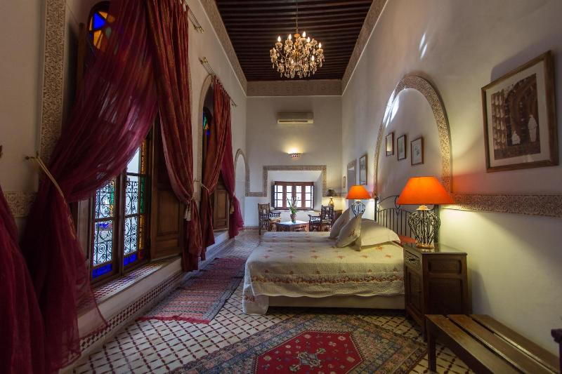 Riad Norma - Oda