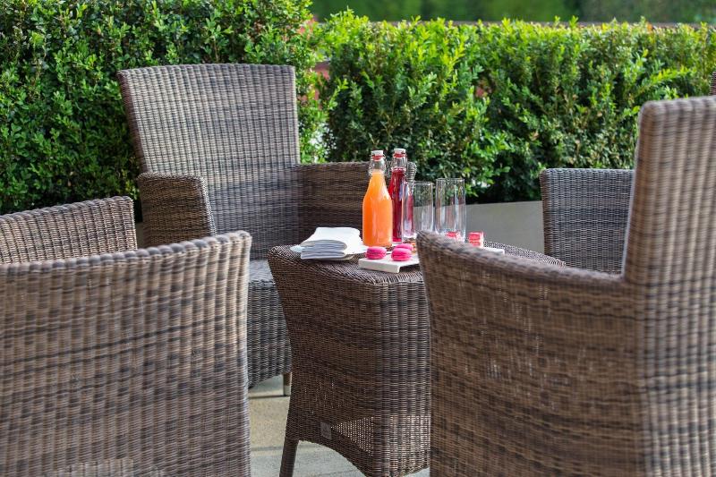 La Reserve Geneve Hotel And Spa - Teras