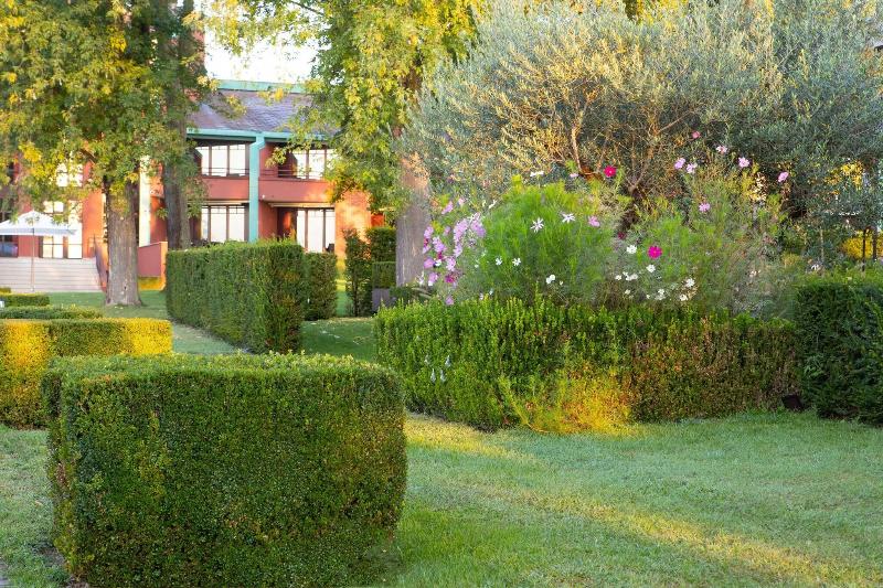La Reserve Geneve Hotel And Spa - Teras
