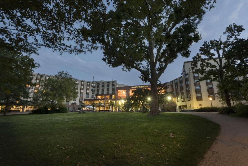 Maritim Hotel Bad Homburg - Genel