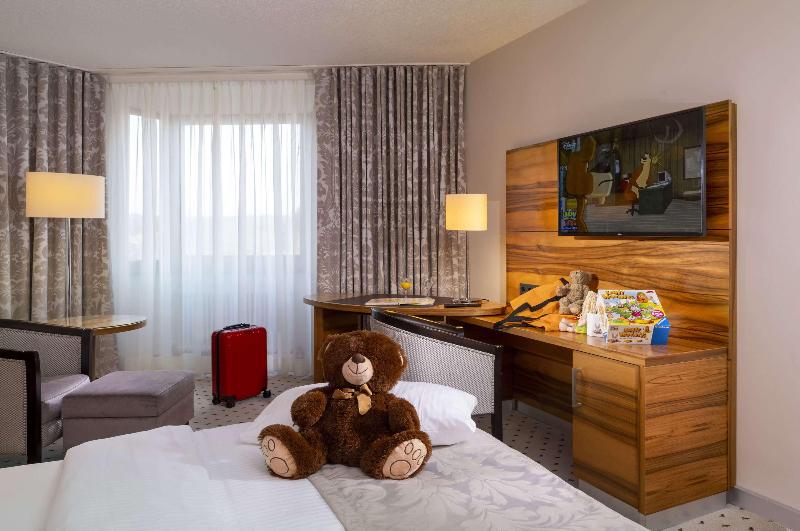 Maritim Hotel Bad Homburg - Oda