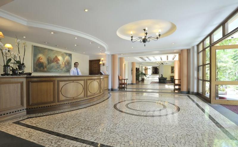 PESTANA MIRAMAR GARDEN & OCEAN HOTEL - Lobi