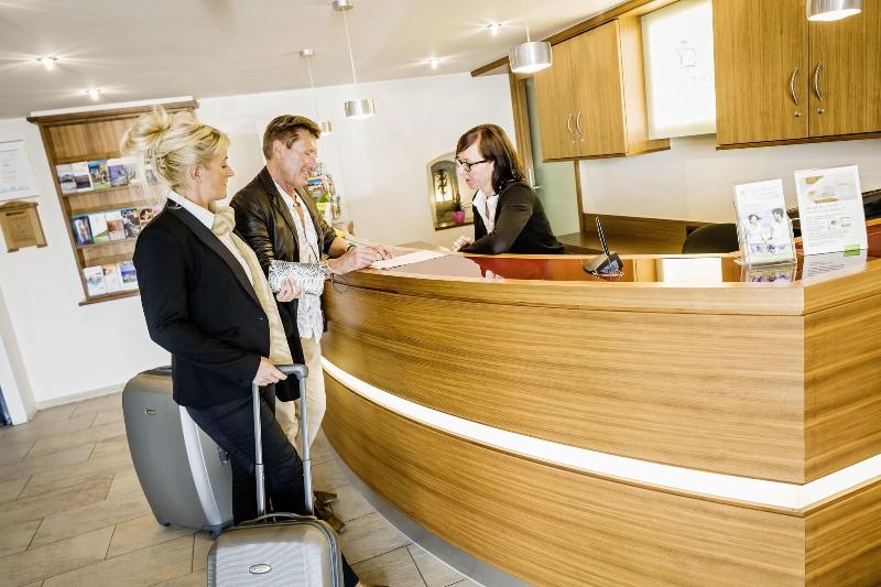 Flair Hotel Zum Schiff - Lobi