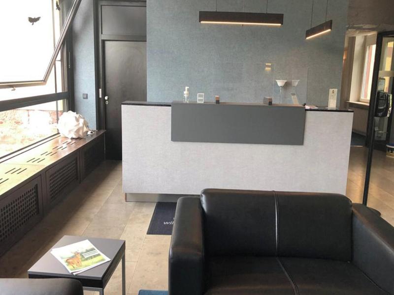 Roomingtons Hotel Franziskushöhe Lohr - Lobi