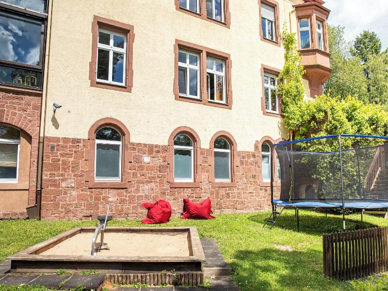 Roomingtons Hotel Franziskushöhe Lohr - Genel