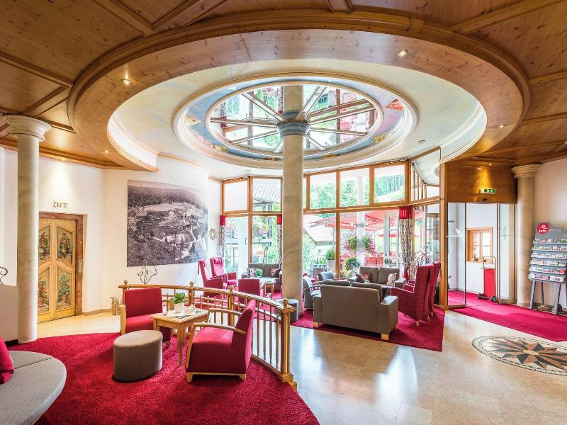 Relais du Silence Naturparkhotel Adler - Lobi