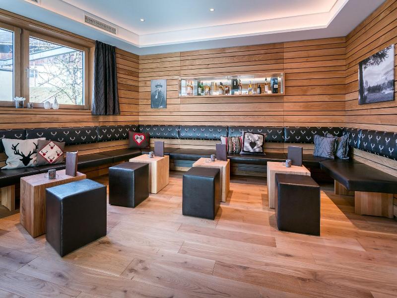 Relais du Silence Naturparkhotel Adler - Lobi