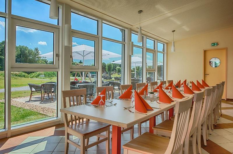 JUFA Jülich Energiewelt Indeland im Brückenkopf-Pa - Restoran