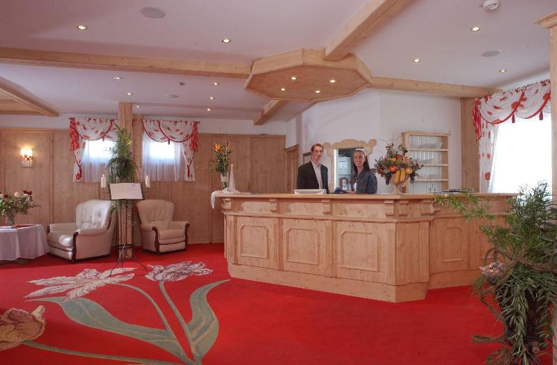 Hotel Ischgl - Lobi