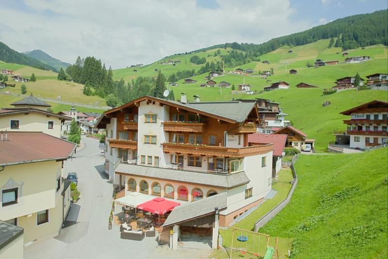 Aparthotel Dorfplatzl Garni - Genel