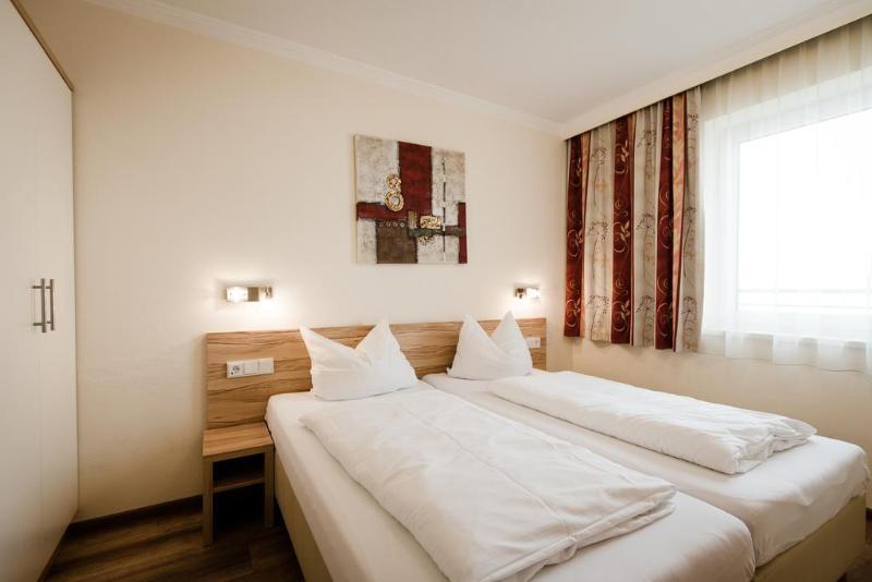 Aparthotel Dorfplatzl Garni - Genel