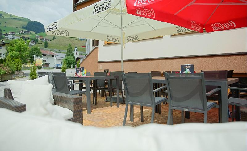 Aparthotel Dorfplatzl Garni - Teras