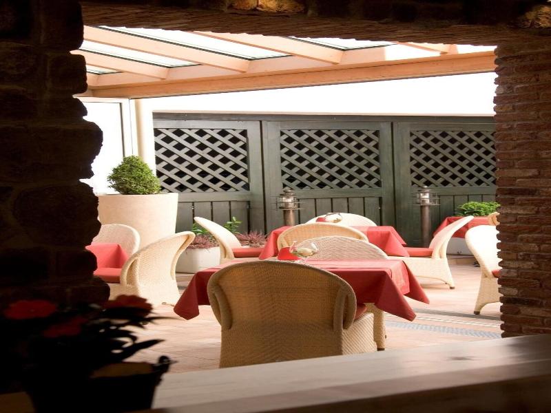 Romantikhotel Augsburger Hof - Restoran