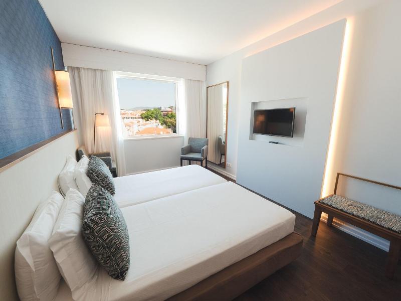 Hotel Baía - Oda