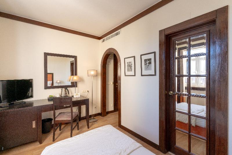 Hotel Inglaterra - Charme & Boutique - Oda