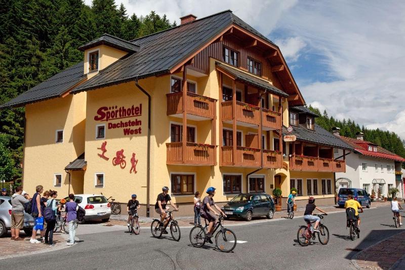 Dachstein West Sporthotel - Genel