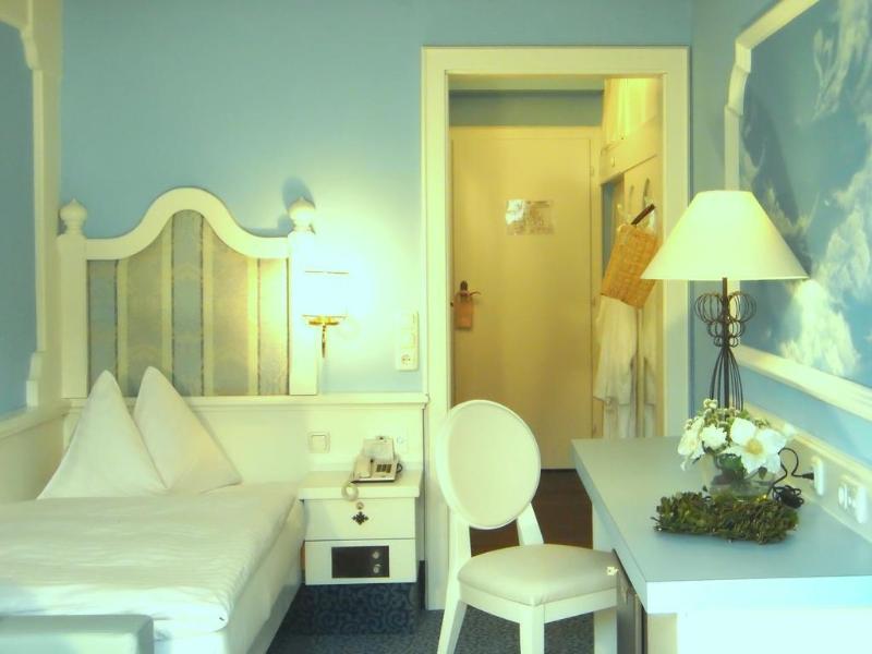 Genuss- und Vitalhotel Moisl - Genel