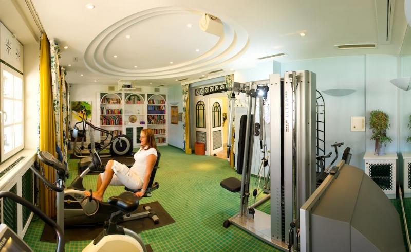 Genuss- und Vitalhotel Moisl - Genel