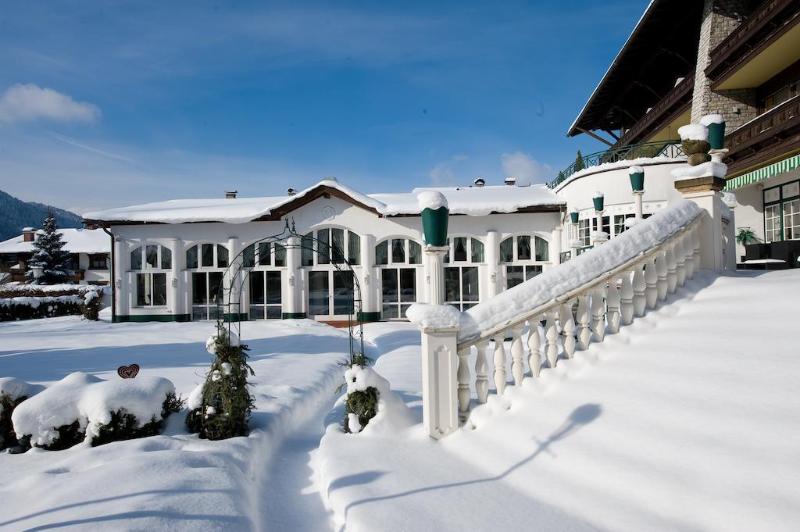 Genuss- und Vitalhotel Moisl - Genel