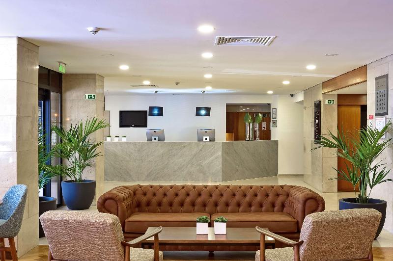Tivoli Coimbra Hotel - Lobi