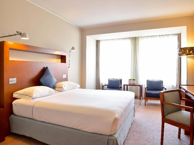 Tivoli Coimbra Hotel - Oda