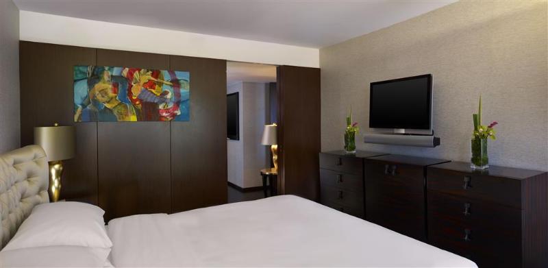 Sheraton Lisboa Hotel & Spa - Oda
