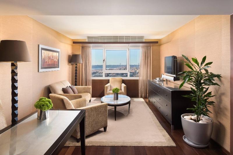 Sheraton Lisboa Hotel & Spa - Oda