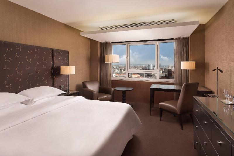 Sheraton Lisboa Hotel & Spa - Oda