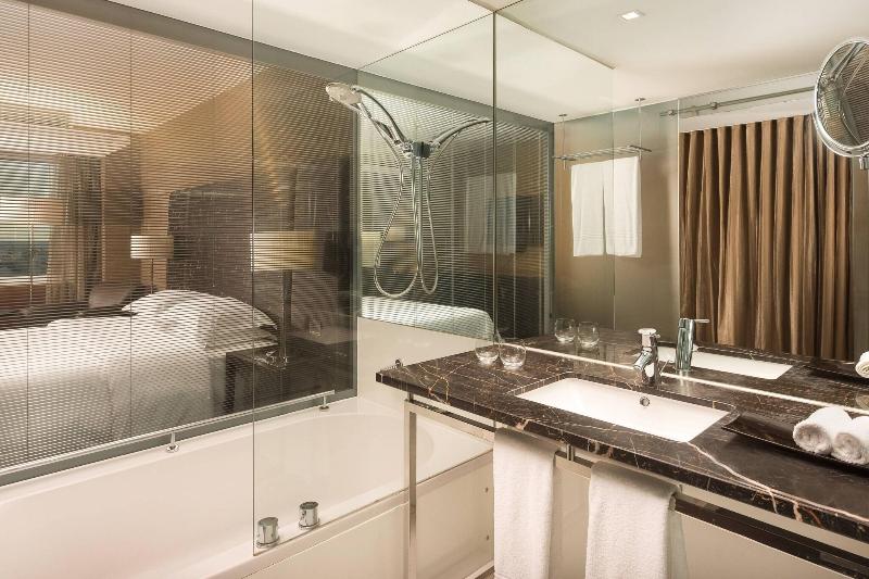 Sheraton Lisboa Hotel & Spa - Oda