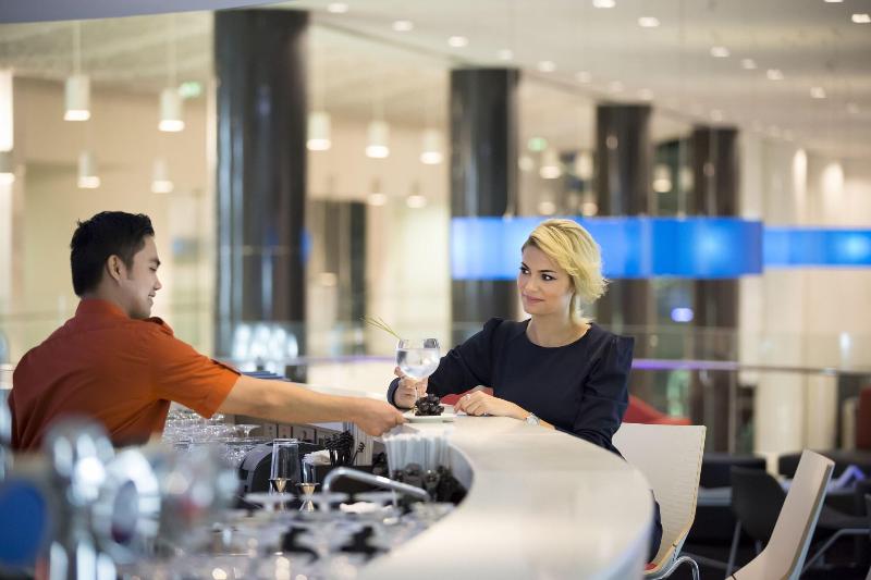 Aparthotel Adagio Abu Dhabi Al Bustan - Bar