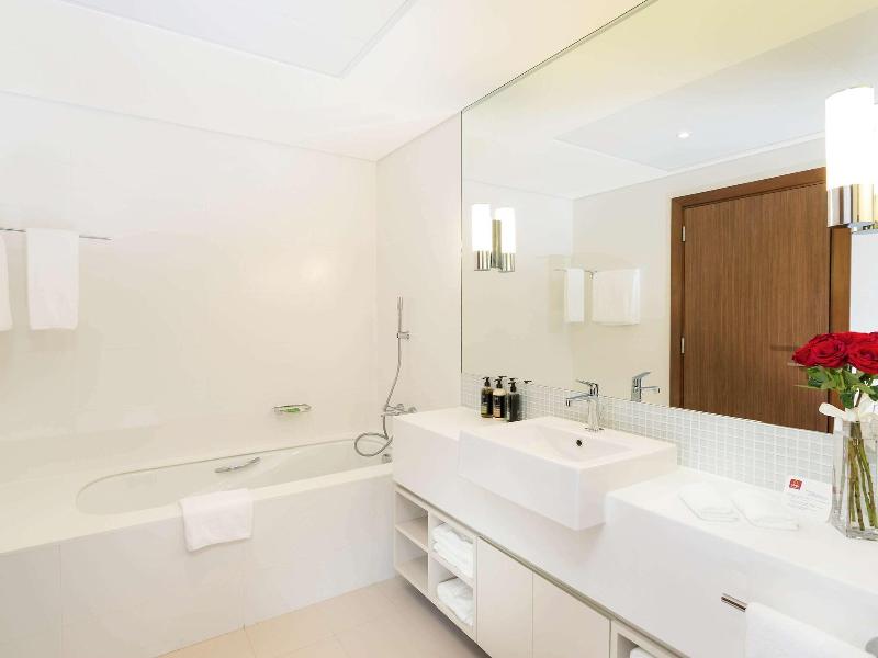 Aparthotel Adagio Abu Dhabi Al Bustan - Oda
