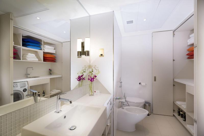 Aparthotel Adagio Abu Dhabi Al Bustan - Oda