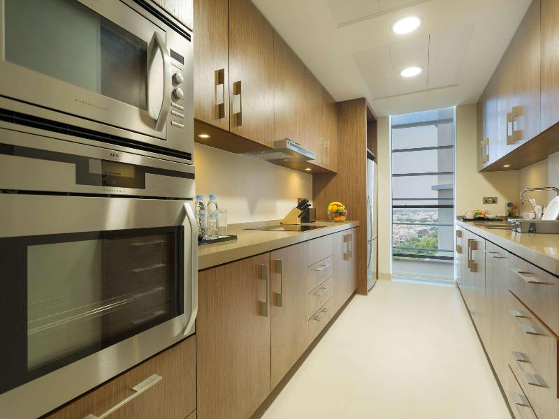Aparthotel Adagio Abu Dhabi Al Bustan - Oda