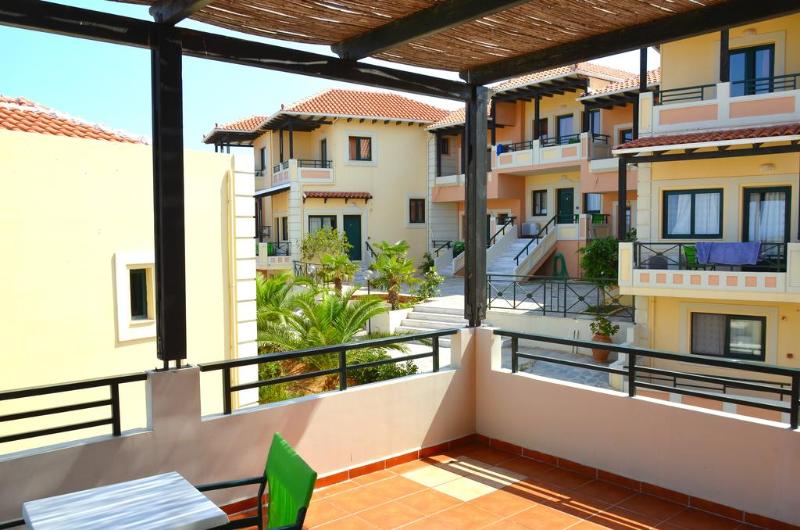 Aloni Suites - Genel