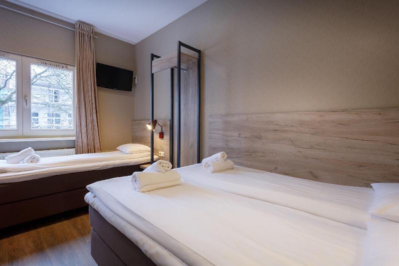Amsterdam Downtown Hotel - Oda