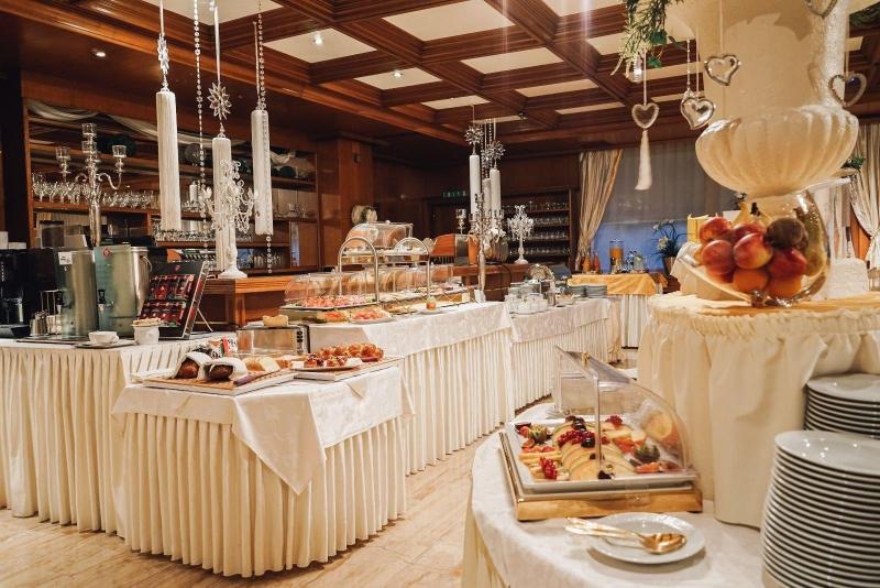 Rumer Hof Innsbruck - Restoran