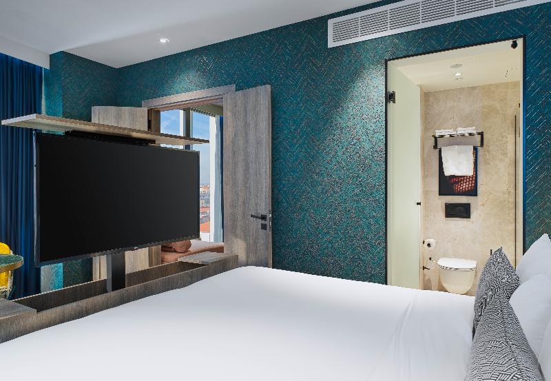 NYX Hotel Limassol - Oda
