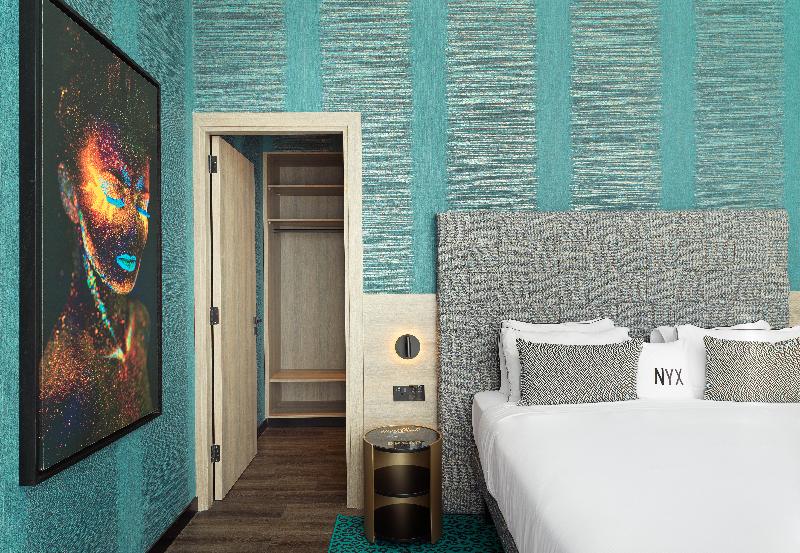 NYX Hotel Limassol - Oda