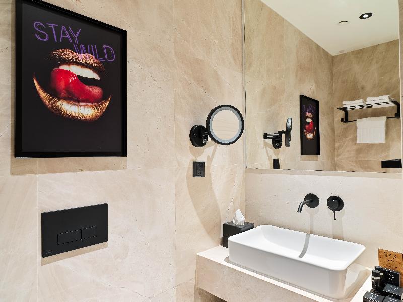 NYX Hotel Limassol - Oda
