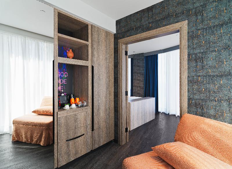 NYX Hotel Limassol - Oda
