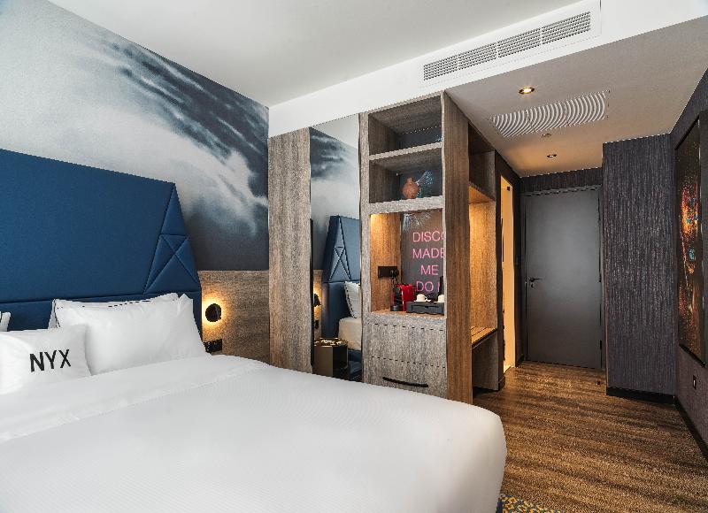 NYX Hotel Limassol - Oda