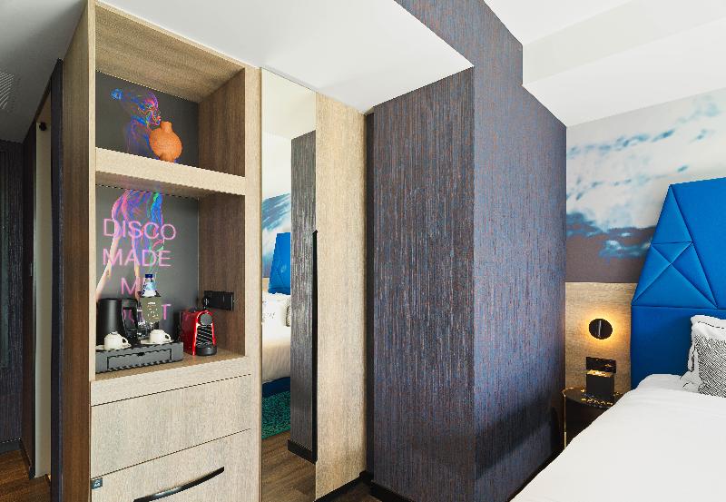 NYX Hotel Limassol - Oda