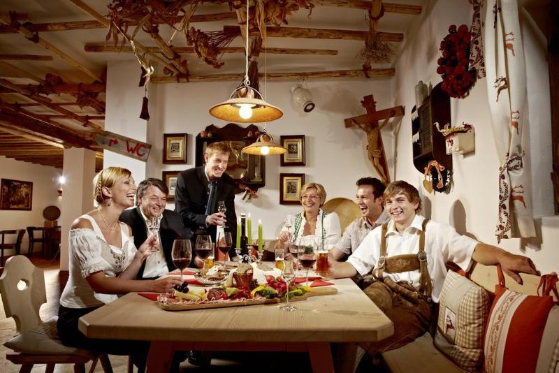 Salzburger Hof - Genel