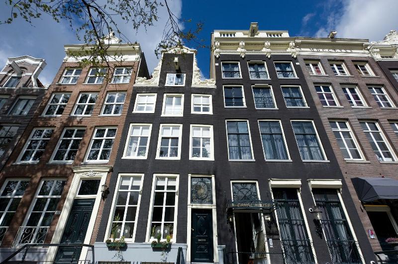 Canal House - Genel