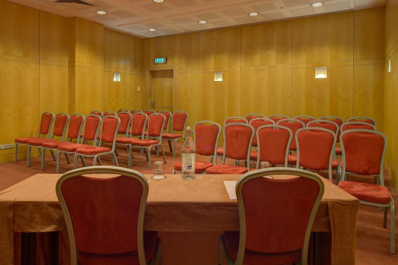VIP Executive Entrecampos - Hotel & Conference - Toplantı