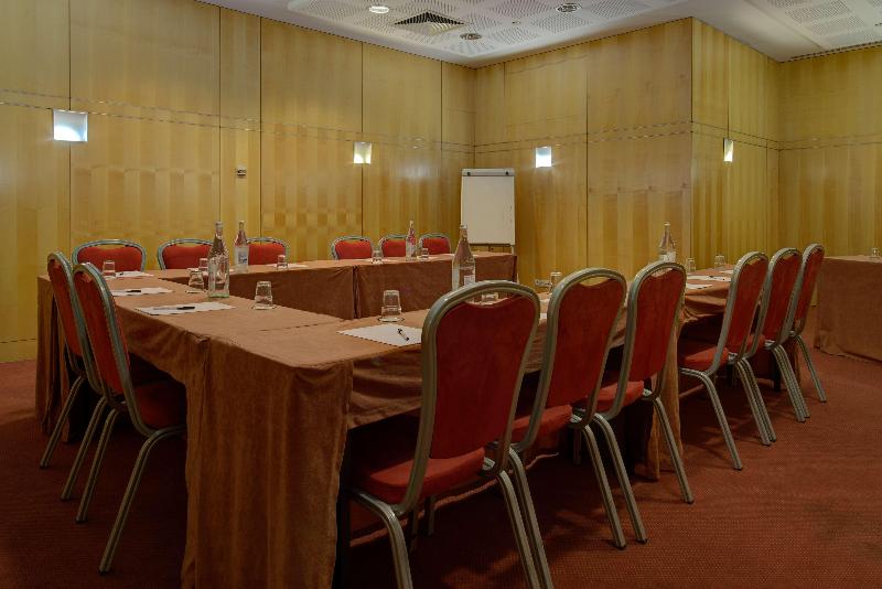 VIP Executive Entrecampos - Hotel & Conference - Toplantı