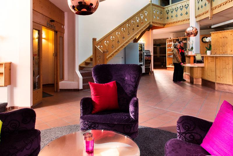 Hotel Goldried - Lobi