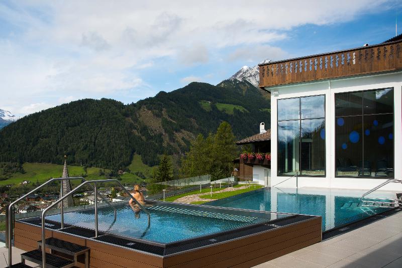 Hotel Goldried - Havuz