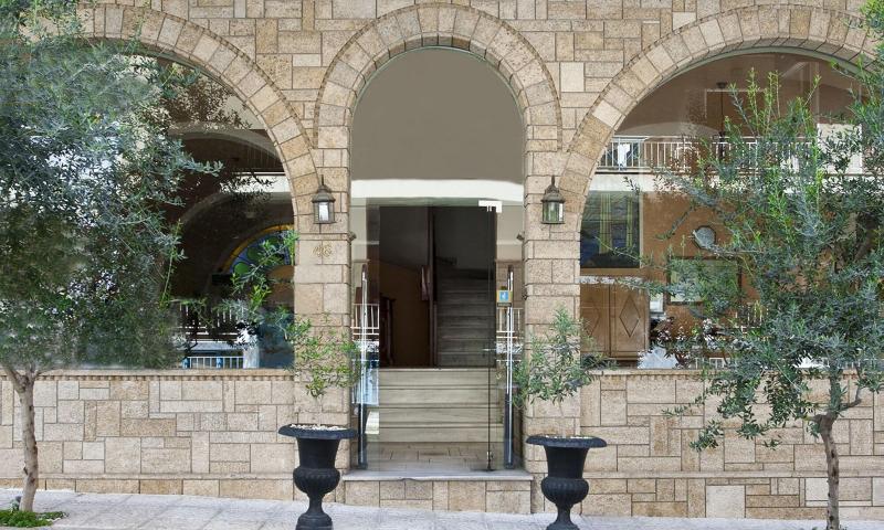 Elizabeth Boutique - Genel