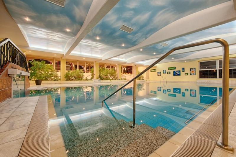 Thermenwelt Hotel Pulverer - Genel